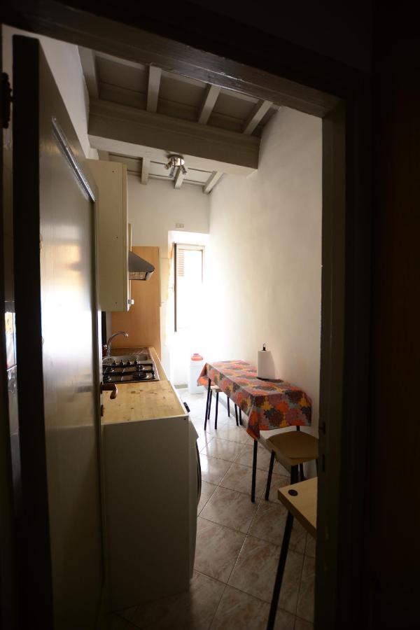 Vicky Apartment Флоренция Экстерьер фото